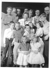 image 1958 66 Groveland cousins_2.jpg 